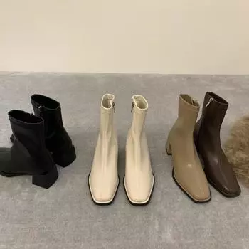 British style small short boots for women to wear in the autumn of 2024 French retro short fashion boots thick heel elastic Martin boots 35 темно-коричневого