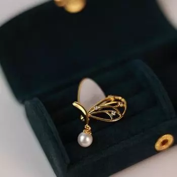 Брошь-бабочка с роскошным жемчугом. Элегантная брошь из нержавеющего сплава. Идеально подходит для женской свадьбы.