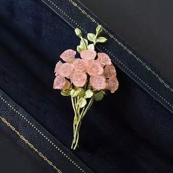 Брошь-букет из роз для женщин 2023 года, корсажная булавка Anti-Light, аксессуары для костюмов Niche Design Sense