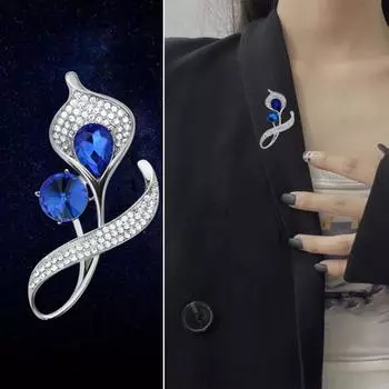 Брошь для одежды Красивый яркий внешний вид Антикоррозийная брошь на воротнике Стразы Калла в форме цветка Брошь для одежды Брошь для одежды синий