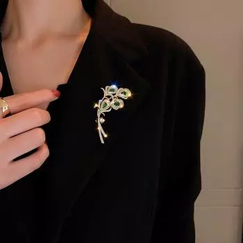 Брошь «Калла Лилия» со стразами, ретро-изумрудная булавка, стильные аксессуары в стиле вестерн, элегантная одежда со сверкающими стразами
