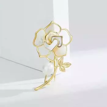 Брошь «Камелия», роскошный женский темперамент, брошь с жемчугом, брошь с нишевым дизайном, одежда и аксессуары