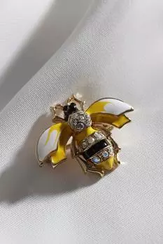 Брошь «Каменная желто-белая пчела»