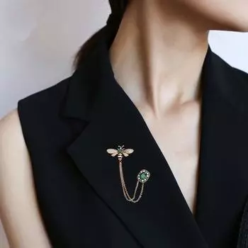 Брошь на грудь пчела и цепочка декор искусственный жемчуг стразы одежда ювелирные изделия для