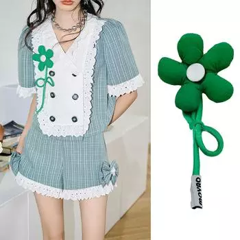 Брошь ручной работы из хлопка с цветком. Уникальная и стильная брошь с цветком. Украшение лацкана для повседневной носки. Деловые встречи, вечеринки. чёрный