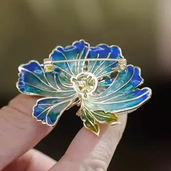 Брошь с ощущением высокого класса, высококачественная женская пряжка для шарфа, нагрудный цветок из сплава, универсальная маленькая, жемчужные стразы высокого класса One Size синий
