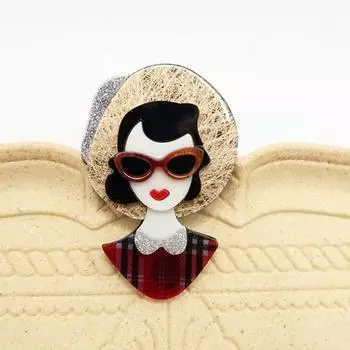 Брошь «Шляпа для девочки» в стиле «Темперамент», оригинальный корсаж с акриловым портретом в стиле «Ниш»