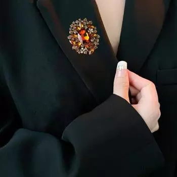 Брошь тонкой работы, модная новинка, индивидуальный искусственный кристалл, женские аксессуары, аксессуары для одежды, брошь кофейный