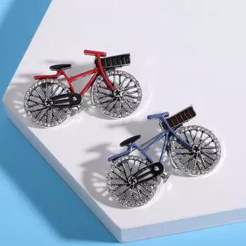 Брошь унисекс в стиле ретро, в форме велосипеда, вставка со стразами, индивидуальный стиль, противоскользящая сумка, воротник пальто, шляпа, шарф, украшение, булавка для одежды, повседневные украшения для одежды красный