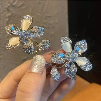 Брошь Высококачественные женские аксессуары Фиксированная одежда Милая пряжка Роскошный кардиган булавка темперамент свитер костюм