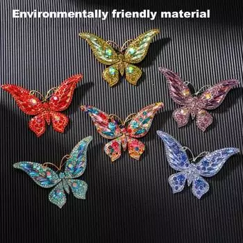 Брошь в форме бабочки, корсаж, сверкающее украшение, подарок для женщин и девочек, модный аксессуар со стразами на Рождество разноцветный