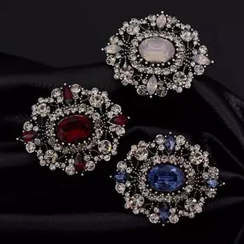 Брошь в стиле ретро, роскошный женский значок с кристаллами, модный темперамент личности, булавка, пальто, аксессуары для корсажа