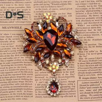 Брошь в виде цветка со стразами, элегантный свитер, кардиган, пальто, деловой костюм, булавка с лацканами, женские модные украшения, подарок, аксессуары для одежды зелёный