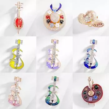 Брошь в виде гитарной палитры Premium Sense Niche High-End Temperament Hat Brooch Anti-Light Pin