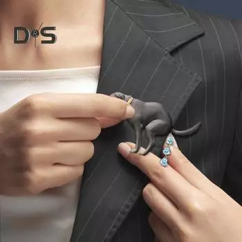 Брошь в виде собаки, какающей, со стразами, в форме сердца, для собаки, нескользящая, для пальто, воротника, сумки, шарфа, украшения для повседневной одежды Dog