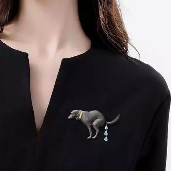 Брошь в виде собаки, какающей, со стразами, в форме сердца, для собаки, нескользящее пальто, воротник, сумка, украшение для шарфа