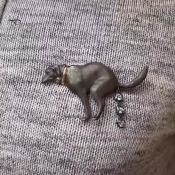 Брошь в виде собаки, какающей, со стразами, в форме сердца, для собаки, нескользящая, для пальто, воротника, сумки, шарфа, украшения для повседневной одежды Dog