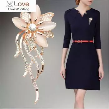 Броши Опаловый камень Стразы Брошь Золотой Цвет Цветочный Букет Брошь Булавка Ювелирные Изделия Подарок Темперамент Костюм Одежда Аксессуары