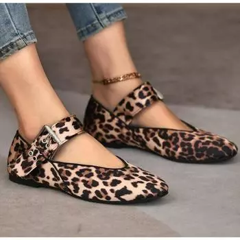 Brown Low Square Heel Sandals New Woman s Retro Round Head Closed Toe Shoes Autumn Elegant Faux Texture Flat Shoes Loafers 35