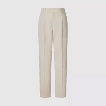 Брюки UNIQLO Admiration можно подобрать по размеру.