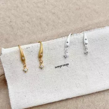 Brushed Texture Cross Star Earrings - Niche Simple Design, High-End Cold Style E0951 серебряный