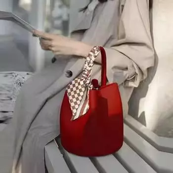 Bucket Bag Women s Small Bag 2025 New Arrival Fashion Minority Design Commuter Bag Handbag Fancy Crossbody Women s Bag Red