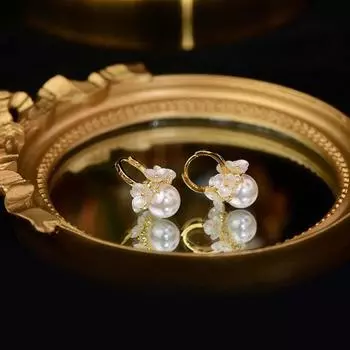 Buckle Baroque Flower Stud Earrings Female Earrings Korean Style Earrings Pearl Earrings золотой