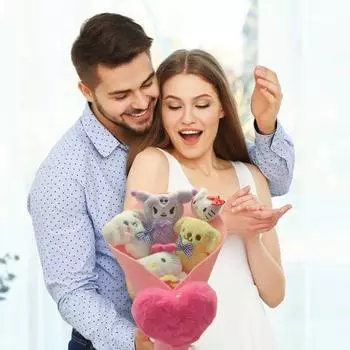 Букет плюшевых кукол на День святого Валентина, мягкие, с героями аниме, искусственные цветы, украшение с пушистым сердцем для домашнего декора стола красный