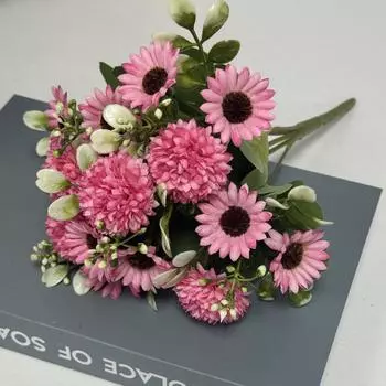 Букет ручной работы Европейская хризантема Маленький букет Шарообразная хризантема Маргаритка Аксессуары в горшках Имитация букета Украшение стола в гостиной 1Pcs