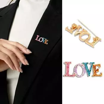 Буква Love Цветная брошь из страз Креативная модная брошь для одежды Аксессуары для женского пиджака Брошь золотой
