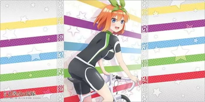 Bushiroad Rubber Mat Collection V2 Movie Quintessential bicycle Vol.885 ``The Quintuplets ``Nakano Yotsuba ver.