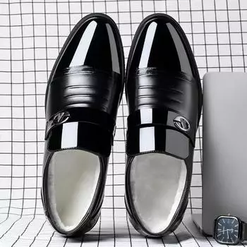 Business dress winter velvet glossy men s shoes thermal cotton shoes work commuter style men s leather shoes 38