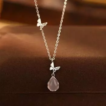Butterfly Necklace for Women 2025 New Arrival Girls Accessible Luxury Special-Interest Design Fancy All-Match and Sweet Clavicle Chain Jewelry Water Drop Butterfly Necklace White Gold
