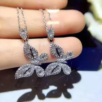 Butterfly Zircon Pendant Necklace Couple Simple Temperament Clavicle Chain Students Society Department Fresh 925 silver