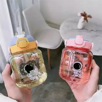 Бутылка для воды для путешествий на открытом воздухе, большая емкость, портативный походный спортивный чайник, стакан для сока с трубочкой, детская посуда для питья 600ml зелёный