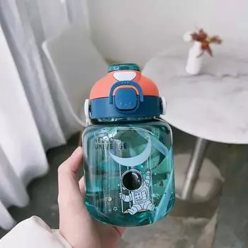Бутылка для воды Двойной напиток Kawaii Детская бутылка для воды Милый пластиковый стакан для питья с трубочкой и веревкой Бутылка для школьников 600ml