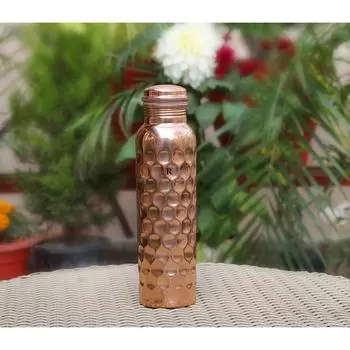 Бутылка для воды из чистой меди - 1 л, ручная работа | Ромбовидный дизайн с герметичной крышкой | Аюрведическая медь для пользы для здоровья