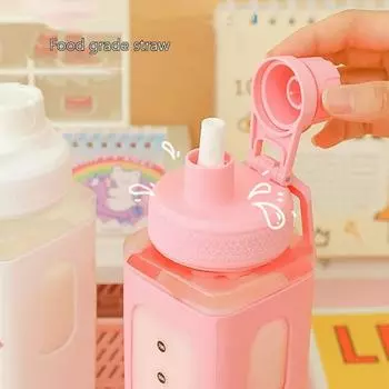 Бутылка для воды Kawaii Shaker 700 мл/900 мл с наклейкой на трубочку, симпатичная, без BPA, пластиковая, для чая, молока, портативная, для девочки 700ml белый