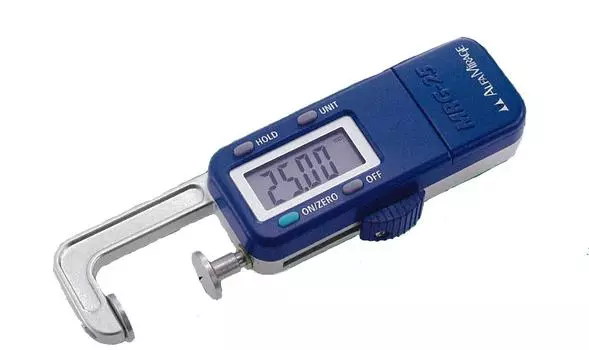 Быстрый цифровой измеритель Alpha Mirage MRG-25 синий