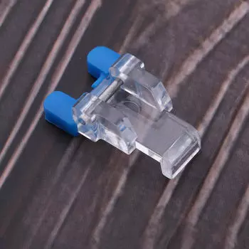 Бытовая швейная машина