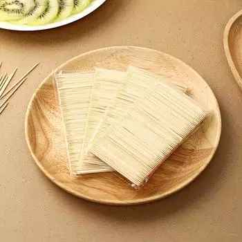 Бытовые двухсторонние бамбуковые зубочистки Одноразовые упакованные шпажки для фруктов Зубочистки в пакетиках для отелей и ресторанов 100pcs