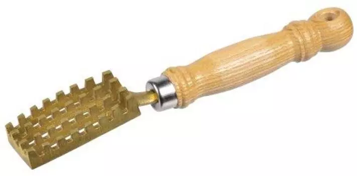 C-7196 Large Brass Scale Remover, Made in Japan