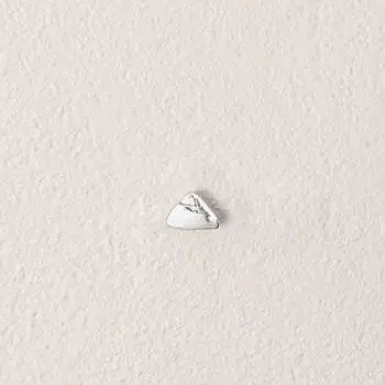 Cajin Xinsuo Kailash Sterling Silver Stud Earrings Original Niche Simple Couple Personalized Earrings Men and Women One small size (about 6mm high and 9mm wide)
