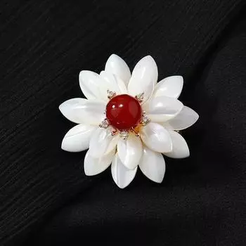 Camellia agate brooch niche design sense Fritillary brooch high-end luxury fringed pin coat accessories women