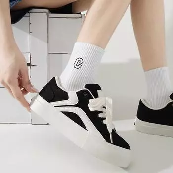 Canvas shoes women s spring and autumn 2025 black casual board shoes street photography trend versatile student sports shoes factory 36