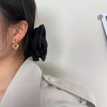 Caramel Cheese! Premium Sense Plated 22K Real Gold Geometric Design Sense Hollow Acrylic Stud Earrings Women S Earrings Ears