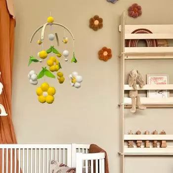 Cartoon Baby Cribs Rattle Cute Bee Bell Pendant Photography Props Bee Wind Chime Girls Bee Wind Chime