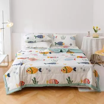 Cartoon Fish Pattern Summer Quilt 100% Cotton Soft Air Conditioning Thin Quilt for Kids Teens Home Sofa Bedroom Thin Blanket 150x200cm Single 1Pc