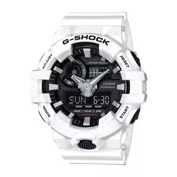 CASIO GA 700 7AJF аналогово-цифровая комбинированная модель белого цвета
