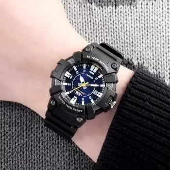 Casio Мужские наручные часы с 10-летней батареей и водонепроницаемостью 100 метров. Прочный дизайн.